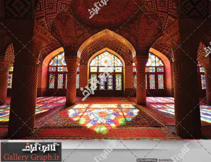 تصویر با کیفیت داخل مسجد نصیرالملک یا مسجد صورتی