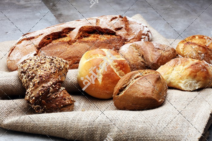 دانلود تصویر با کیفیت انواع نان های صبحانه