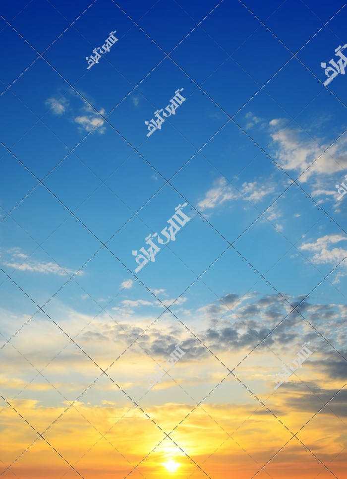 دانلود تصویر با کیفیت آسمان آبی و صاف